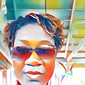 Meet your Posher, Della